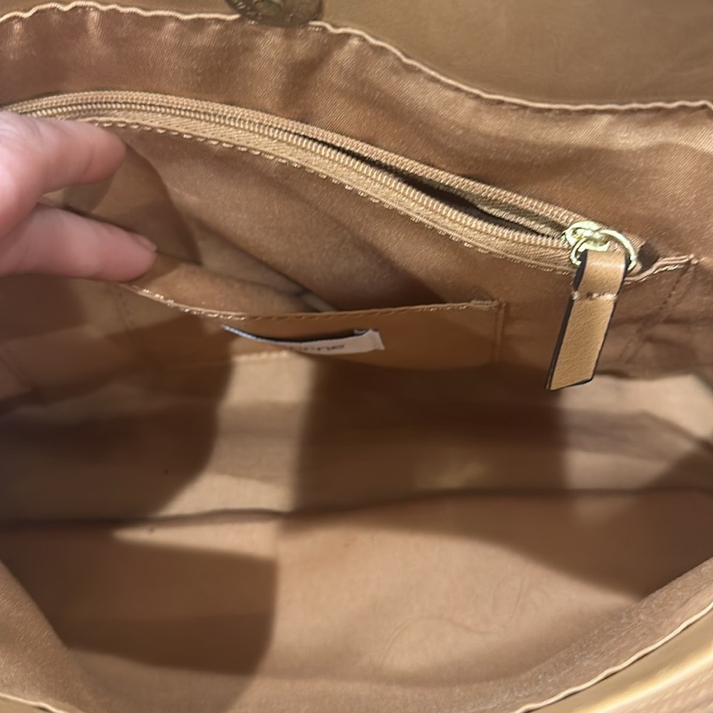 Liz Claiborne Purse - Picture 7 of 14
